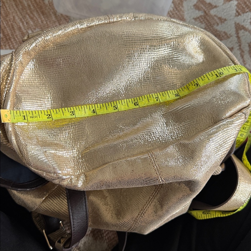 Gold genuine leather Backpack - Picture 14 of 14